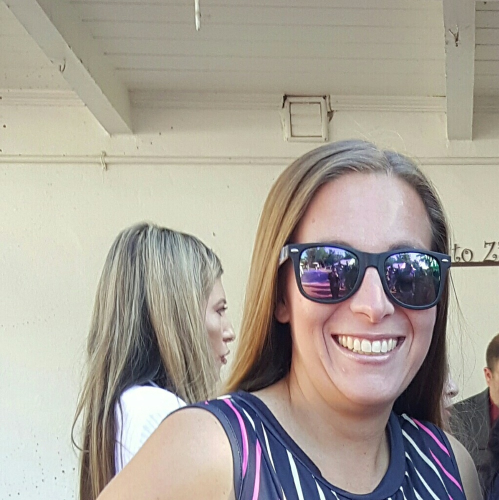 Meet your Posher, Nichole